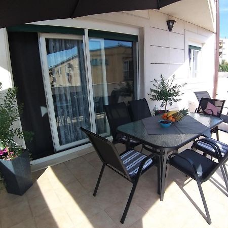 ספליט 3 Bedroom Apartment With Terrace And Free Parking מראה חיצוני תמונה